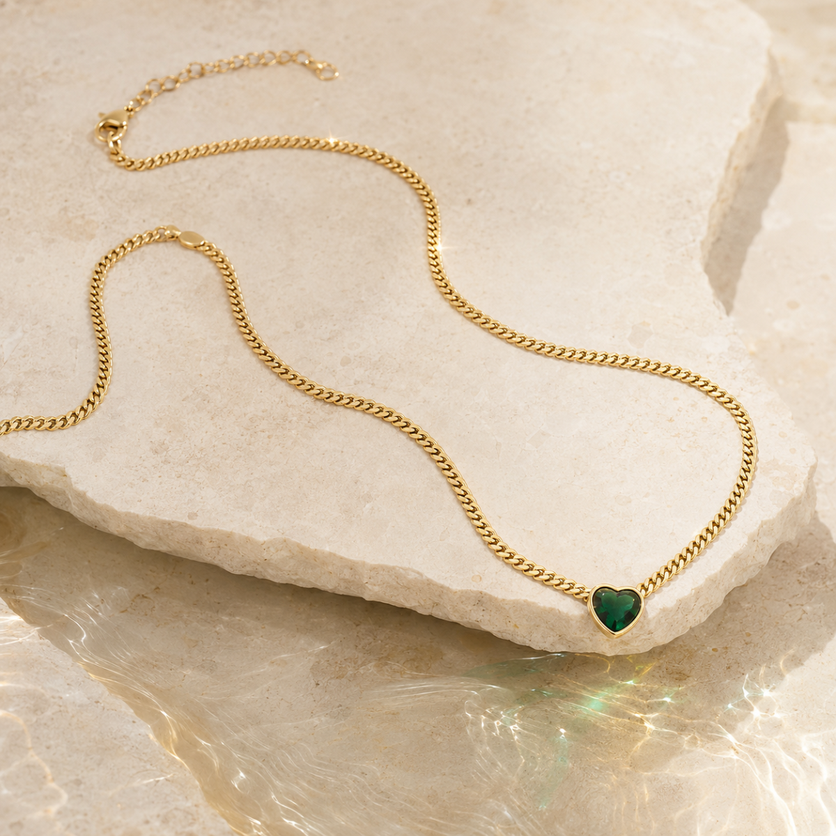 Conjunto corazón de vidrio y cadena cubana – Verde